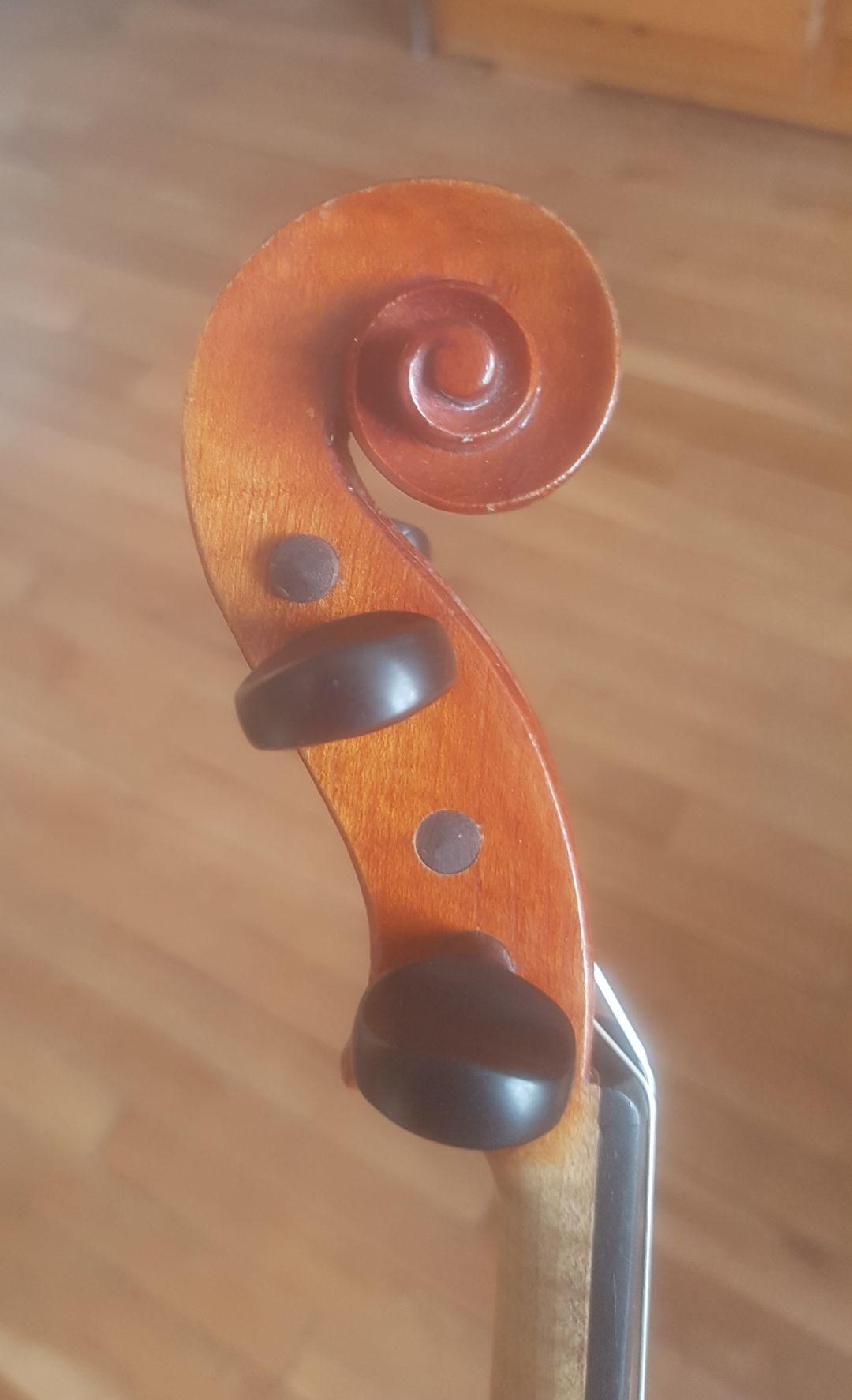 Volute violon mirecourt fin 1800